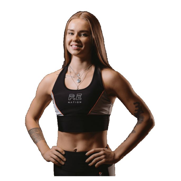 Лера Мясникова