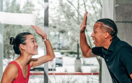 Корпоративный фитнес для сотрудников компании в формате онлайн-тренировки