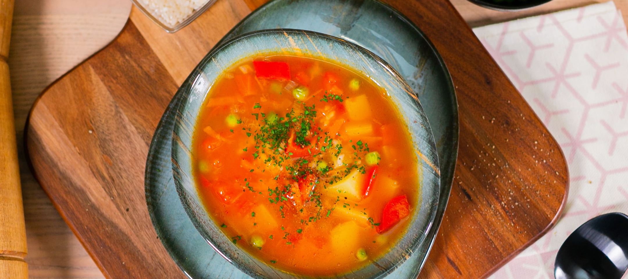 Постный рисовый суп с овощами