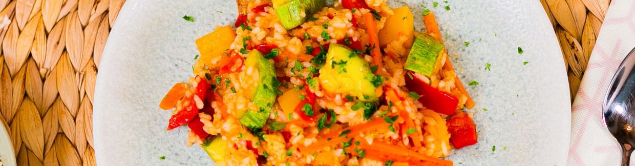 Тушёные кабачки с рисом и овощами