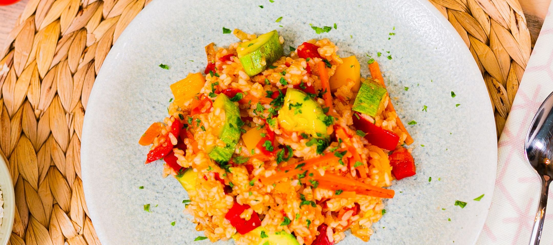 Тушёные кабачки с рисом и овощами