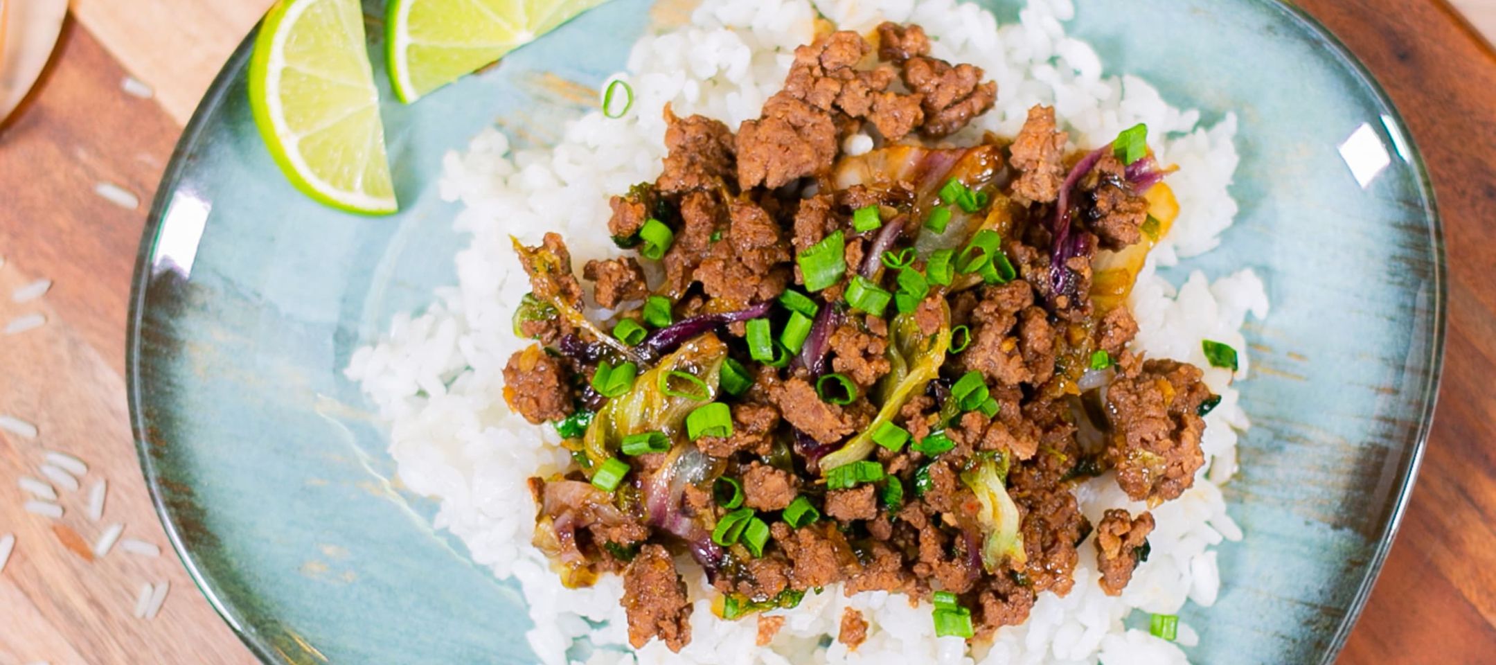 Говядина по тайски с овощами и рисом