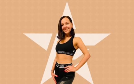 Тренировки дома онлайн с платформой Fitstars — лучшая инвестиция этого года! История Елены Асановой