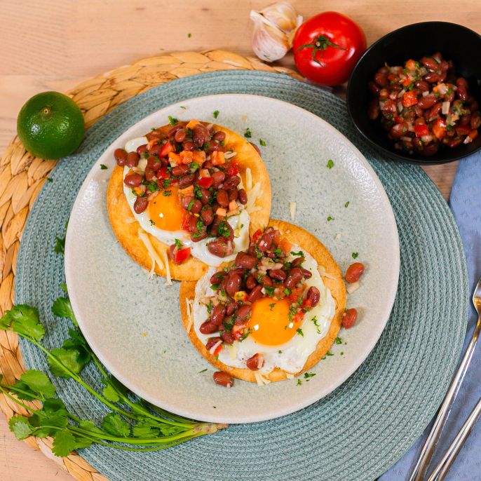 Тостадас с яйцом