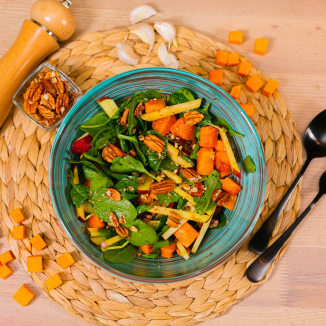 Салат с тыквой и яблоком