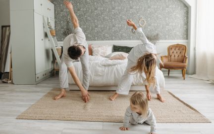 Зарядка для всего тела за 15 минут: упражнения для зарядки утром