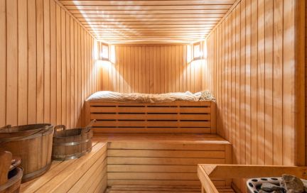 Идите в баню! Полезные советы по выбору бани и правила её посещения от доктора