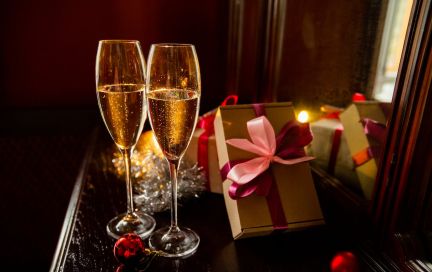 С Новым годом тебя, наша красавица!