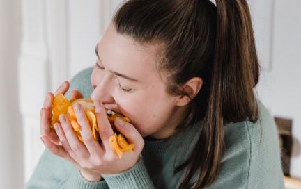 Чем опасно переедание. Рабочие способы наладить пищевое поведение: советы доктора