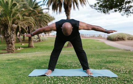 Упражнение мельница — правильная техника, варианты выполнения