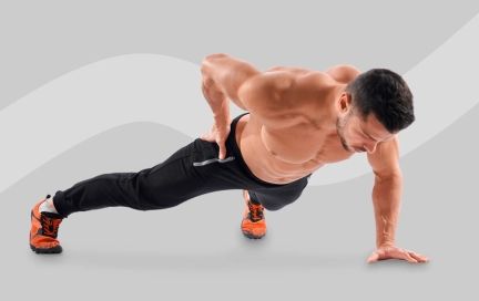 Отжимания на одной руке
