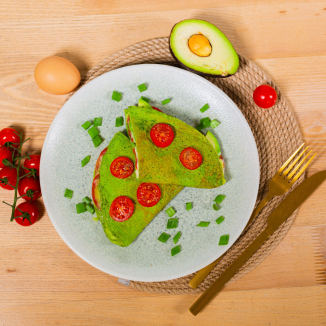 Зелёный омлет со шпинатом