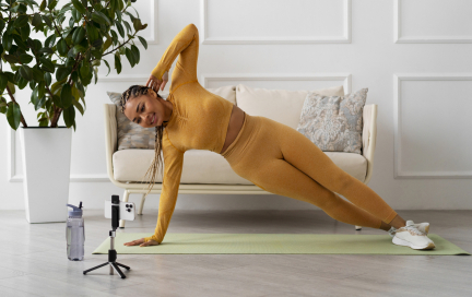 9 лучших упражнений для сжигания жира на животе для домашних тренировок