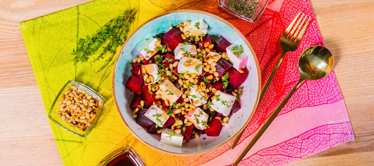 Салат из запечённой свёклы c фетой
