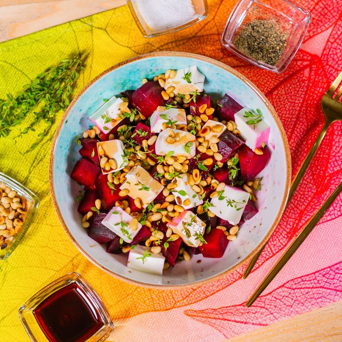 Салат из запечённой свёклы c фетой