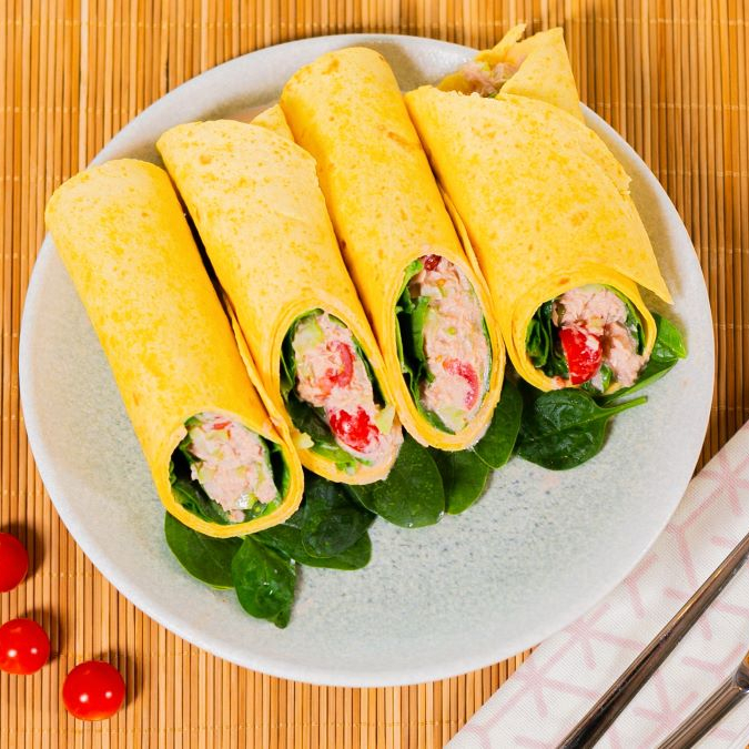 Ролл с тунцом и овощами