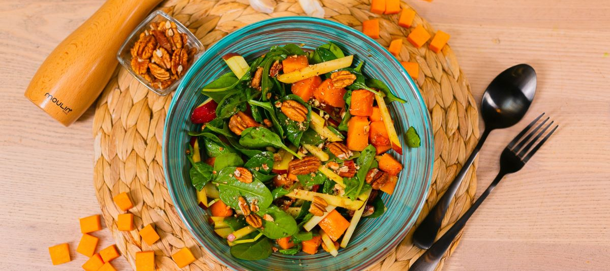 Салат с тыквой и яблоком