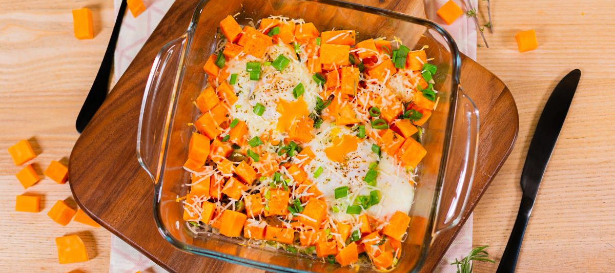 Запечённый батат с яйцом