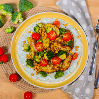 Запечённые овощи с дзадзики