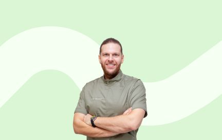 Какие продукты могут навредить вашим зубам?