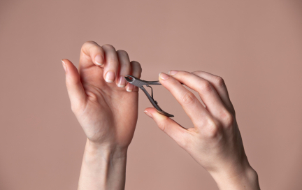 Как правильно стричь ногти — советы для любителей домашних тренировок