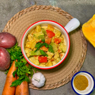 Овощное рагу с индейкой и тыквой