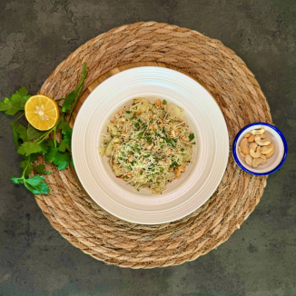 Запеченная капуста с сыром и орехами