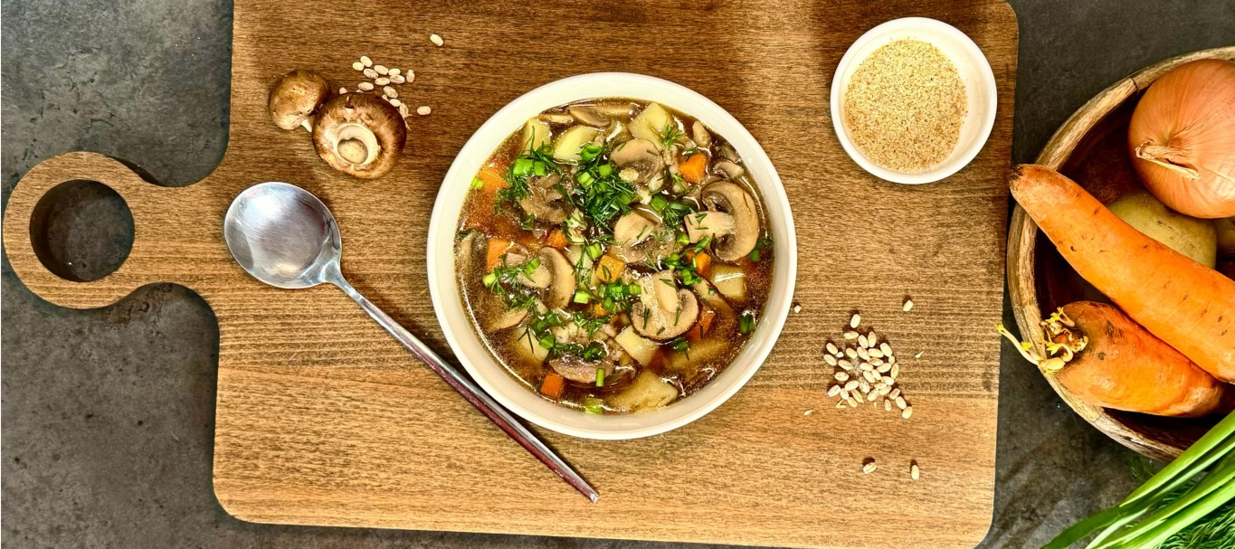 Постный грибной суп с перловкой